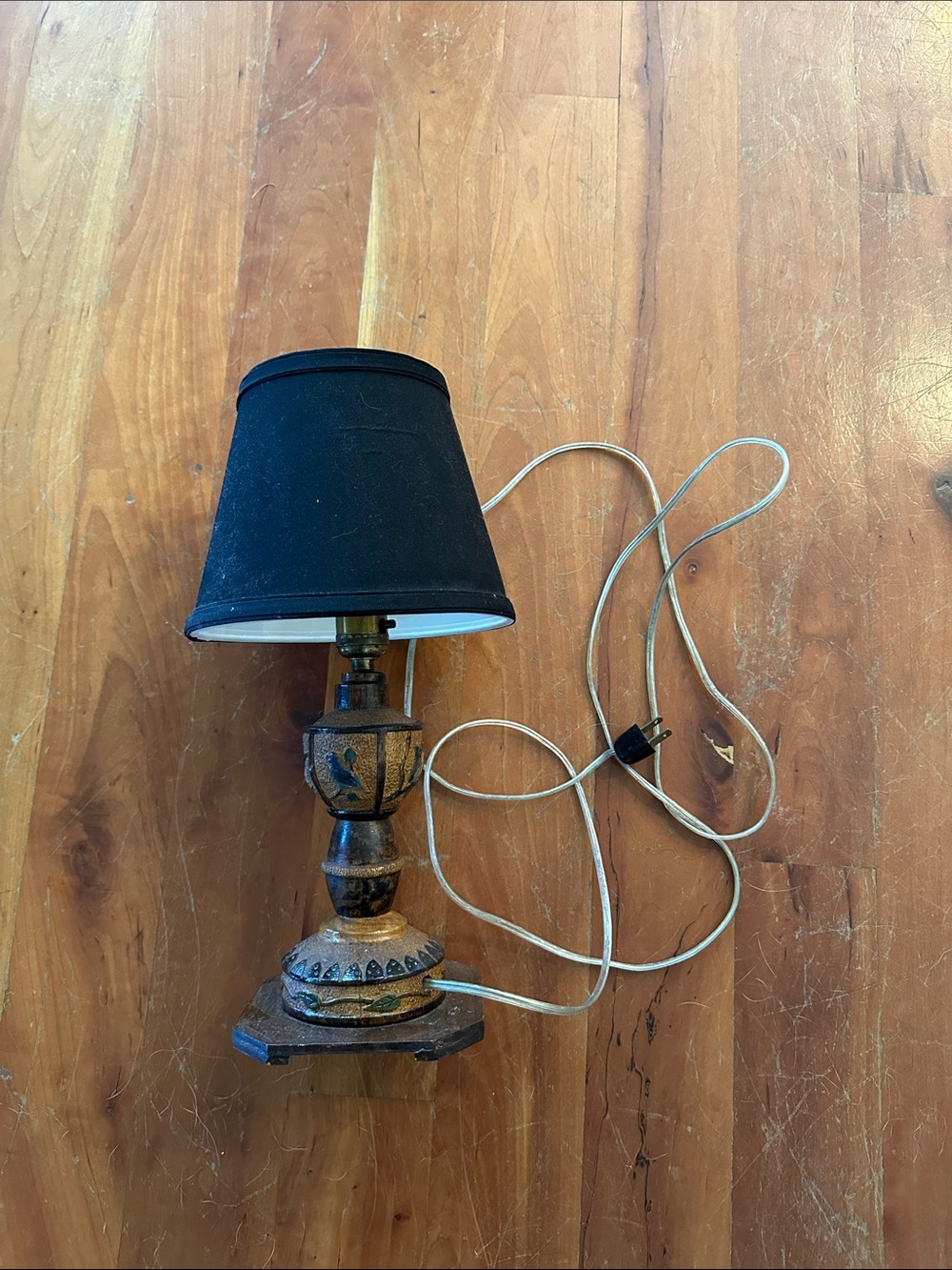 Black and Gold Accent Table Lamp - Home Accents Decor